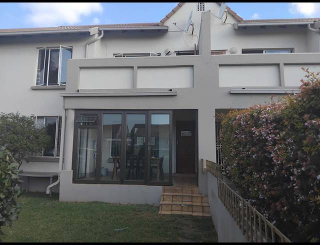 3 BEDROOM APARTMENT FOR SALE IN EDEN GLEN